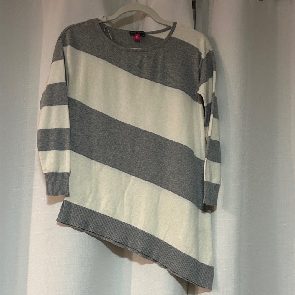 Vince Camuto Striped Asymmetric sweater womens XXS Gray & white cotton preppy